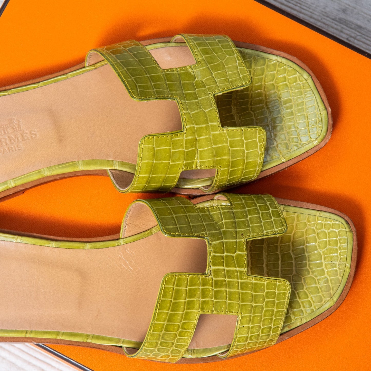 Hermes Veranis Oran Alligator Skin Slider Sandals Size 38