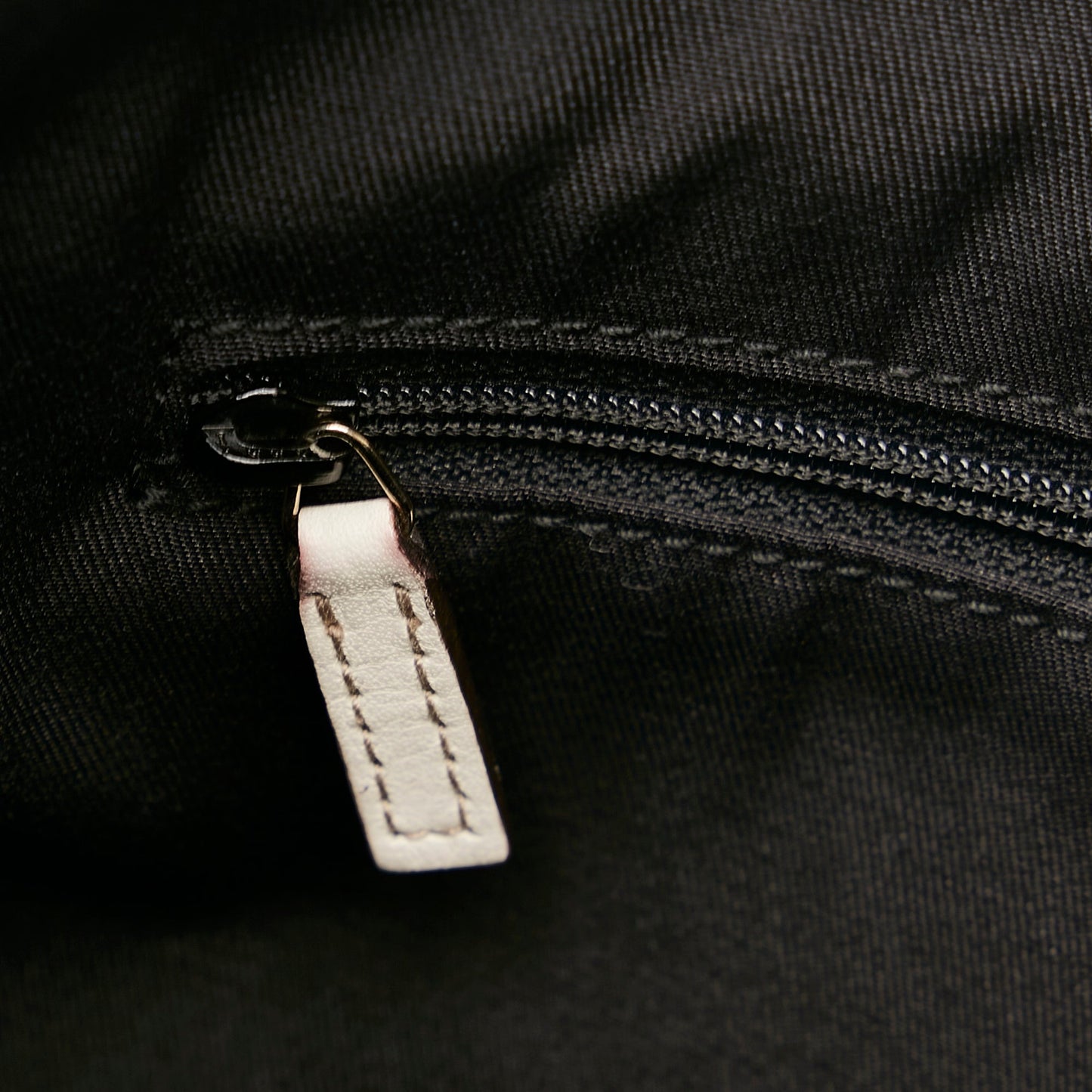 Gucci Abbey D-Ring Shoulder Bag