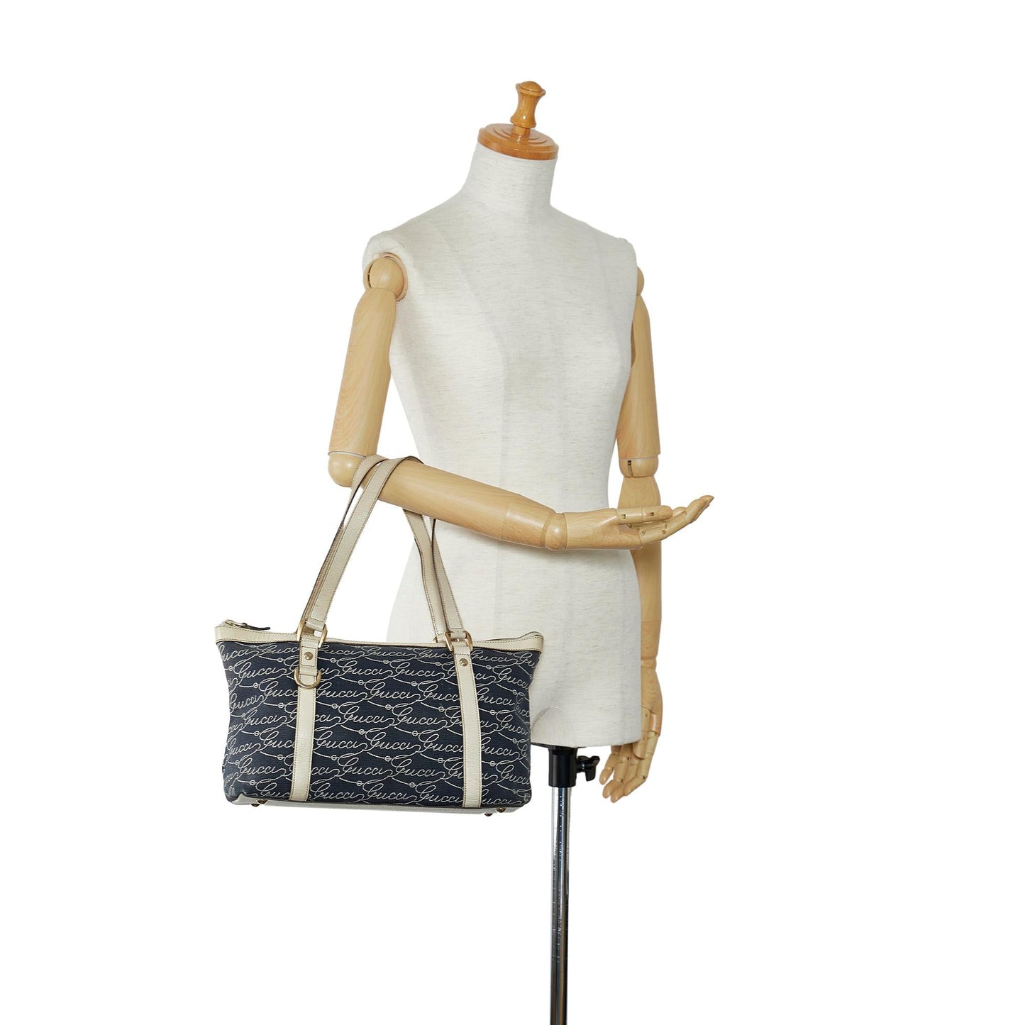 Gucci Abbey D- Ring Shoulder Bag (SHG-h32Te3)