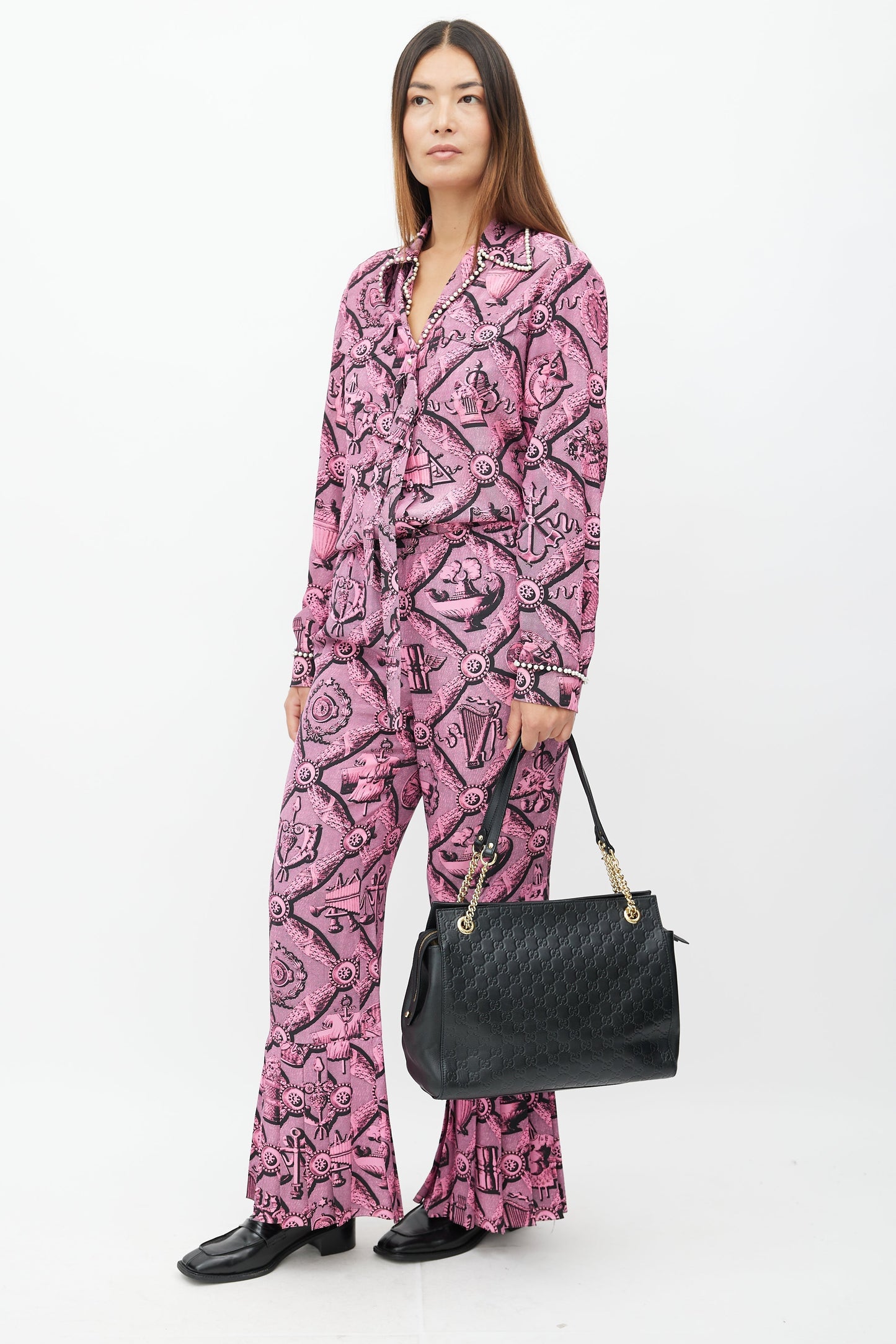 Black Signature Leather Guccissima Shoulder Bag