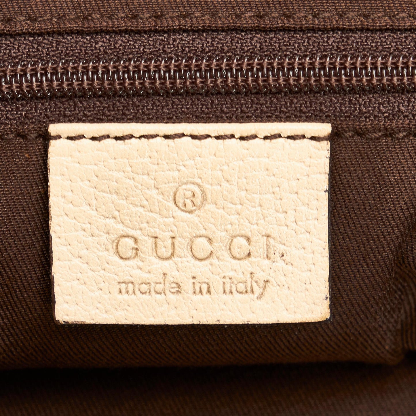 Gucci GG Canvas Abbey D-Ring Tote (SHG-sXPckG)