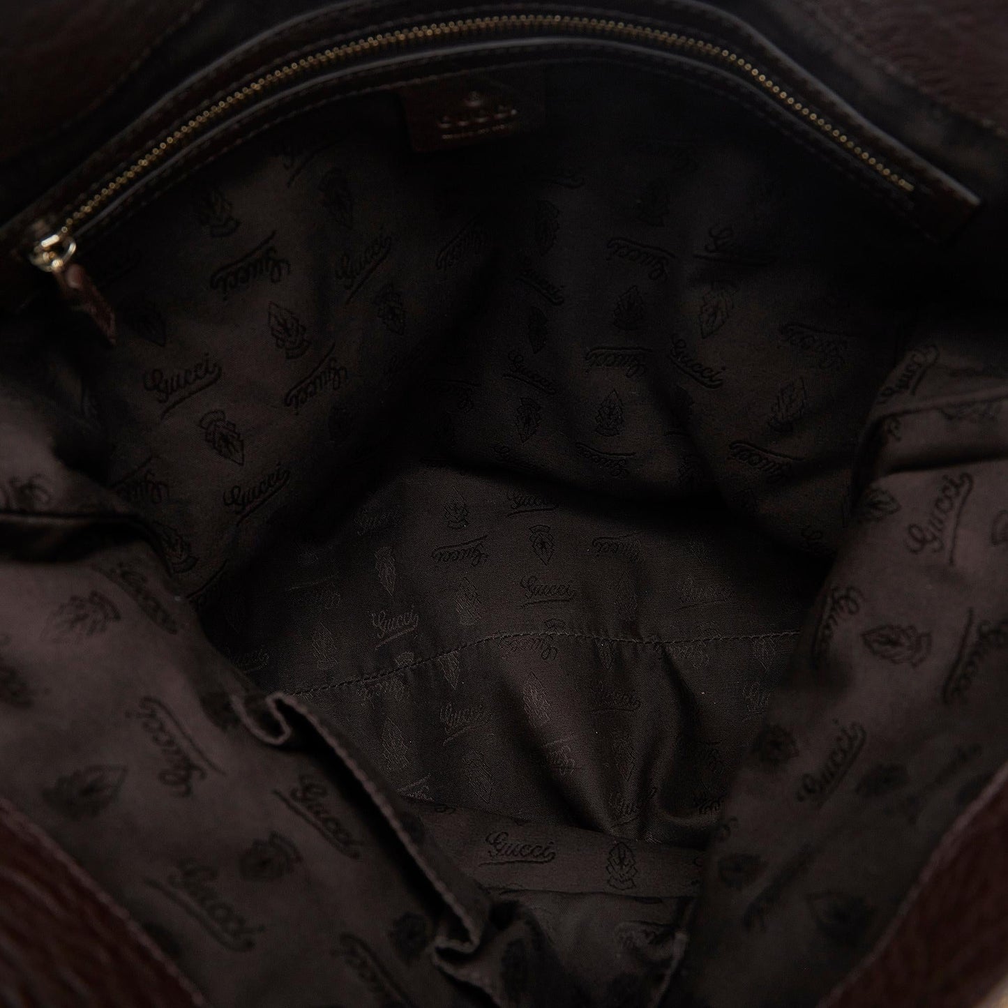 Gucci GG Canvas Charm Tote (SHG-n6X4id)