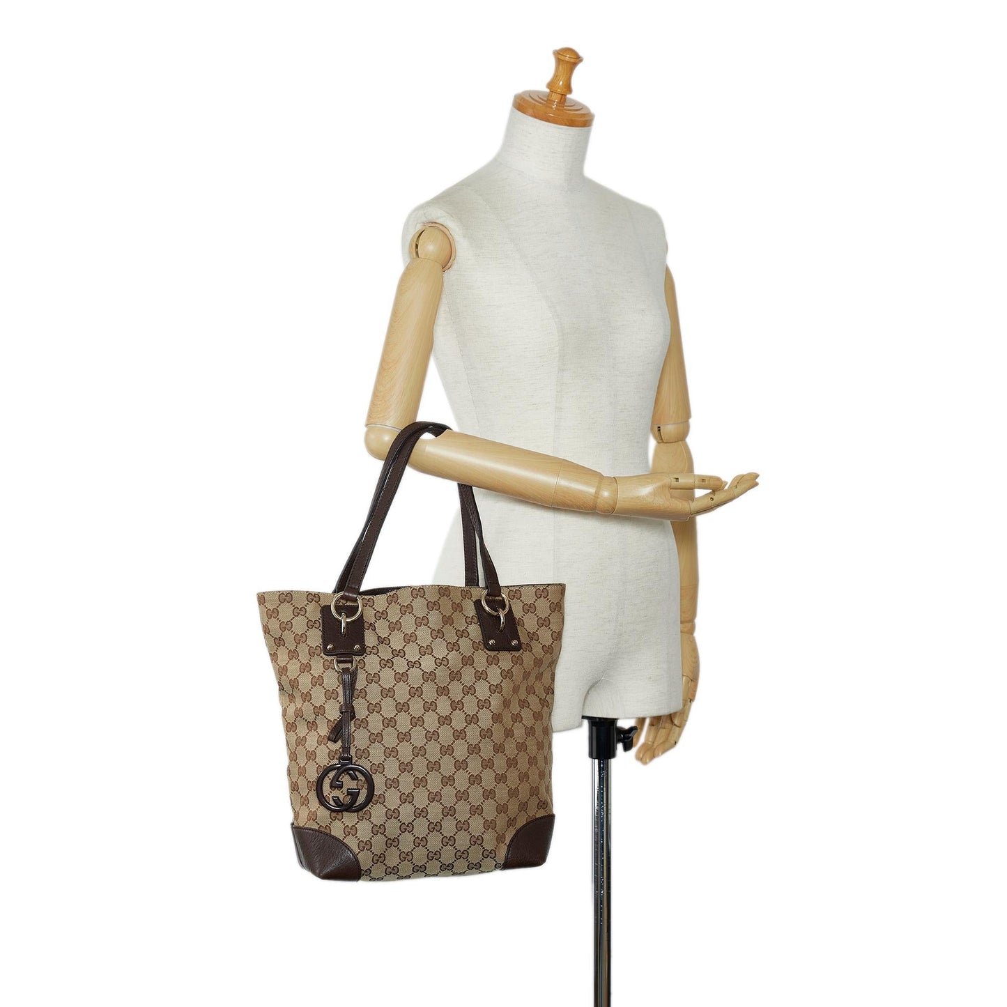Gucci GG Canvas Charm Tote (SHG-n6X4id)