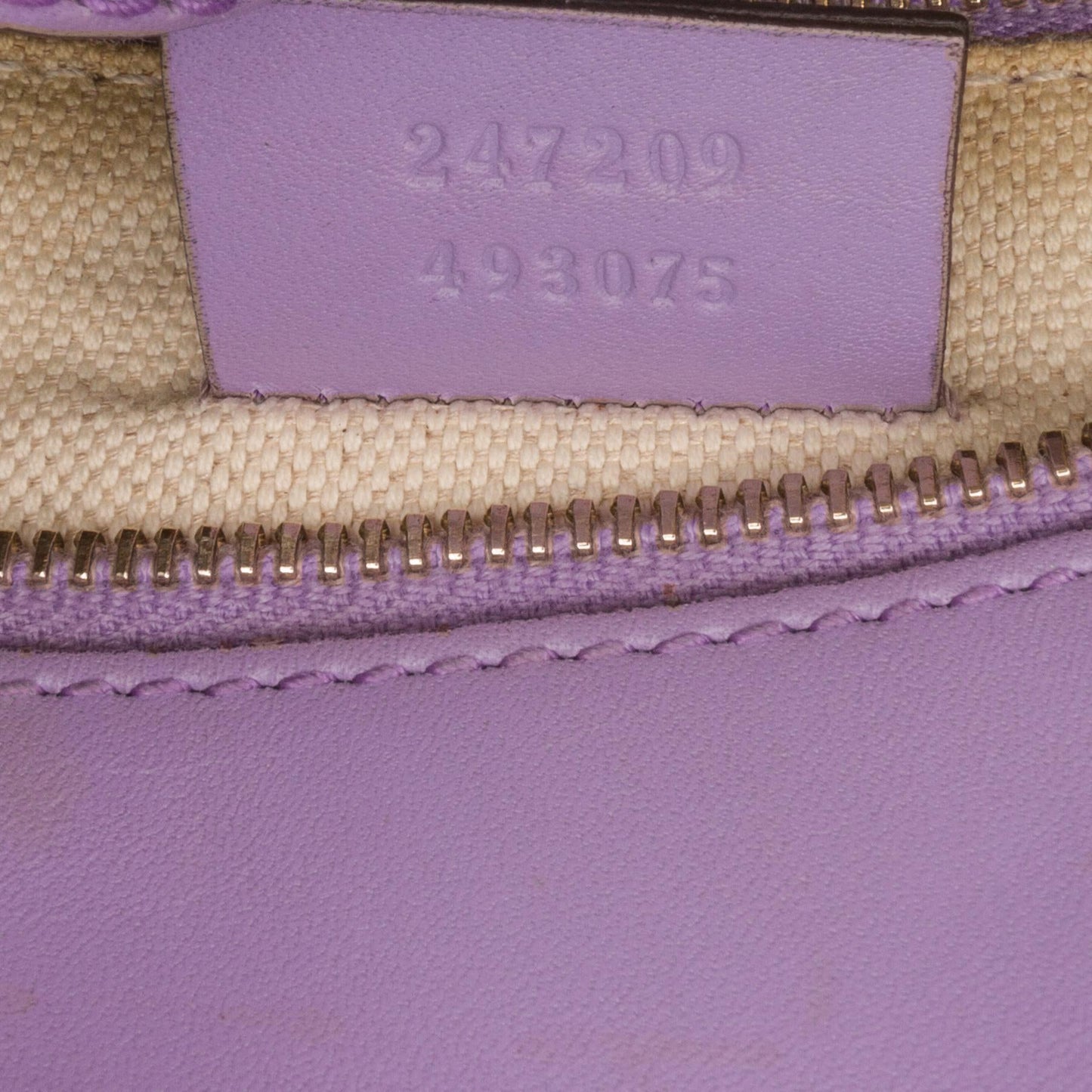 Gucci GG Canvas Craft Tote (SHG-MJEHbV)
