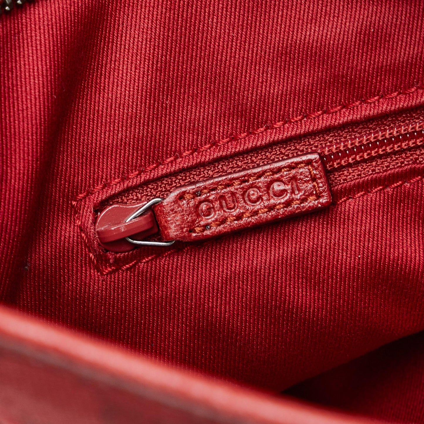 Gucci GG Canvas Crossbody (SHG-cjySE3)