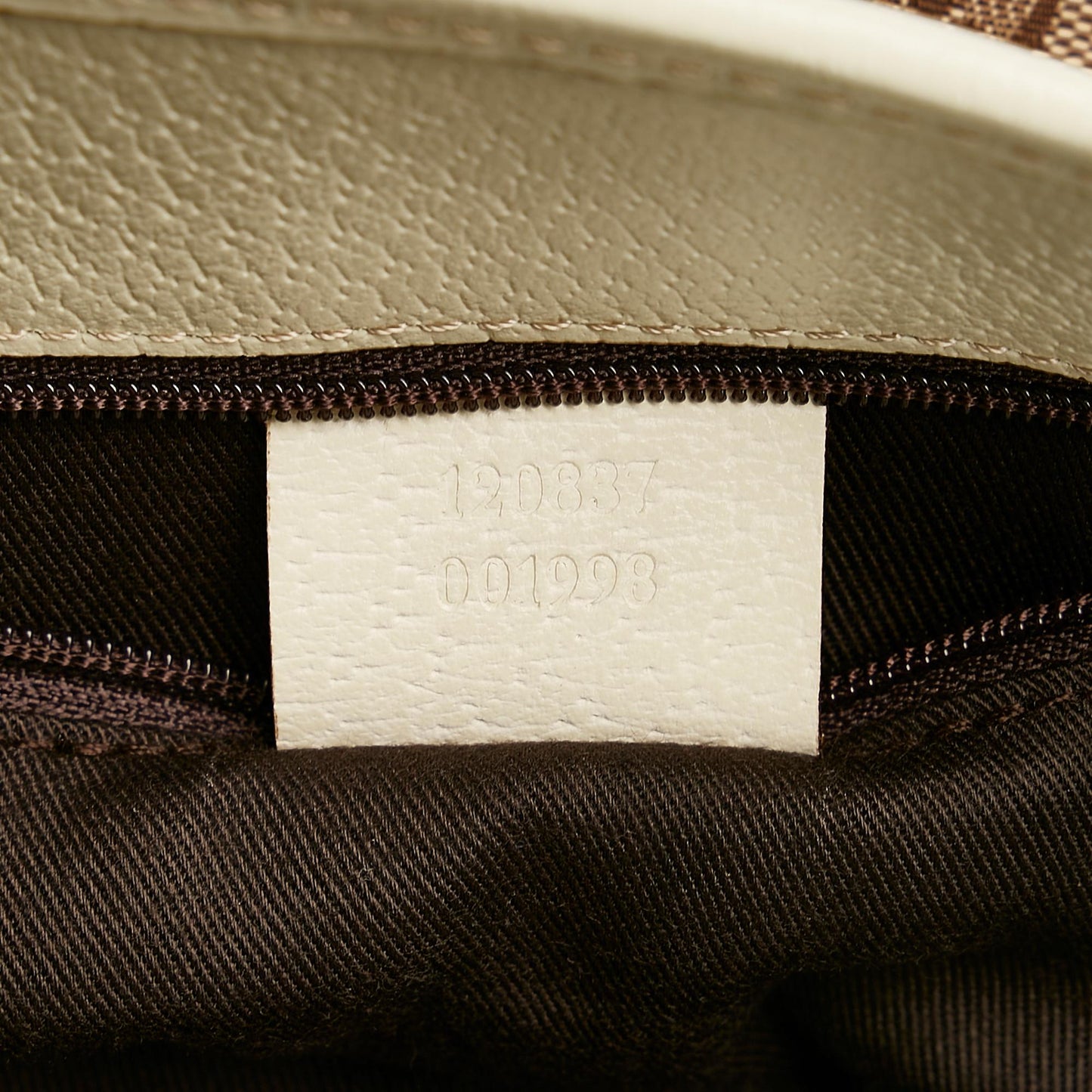 Gucci GG Canvas Eclipse Tote (SHG-y7kFVR)