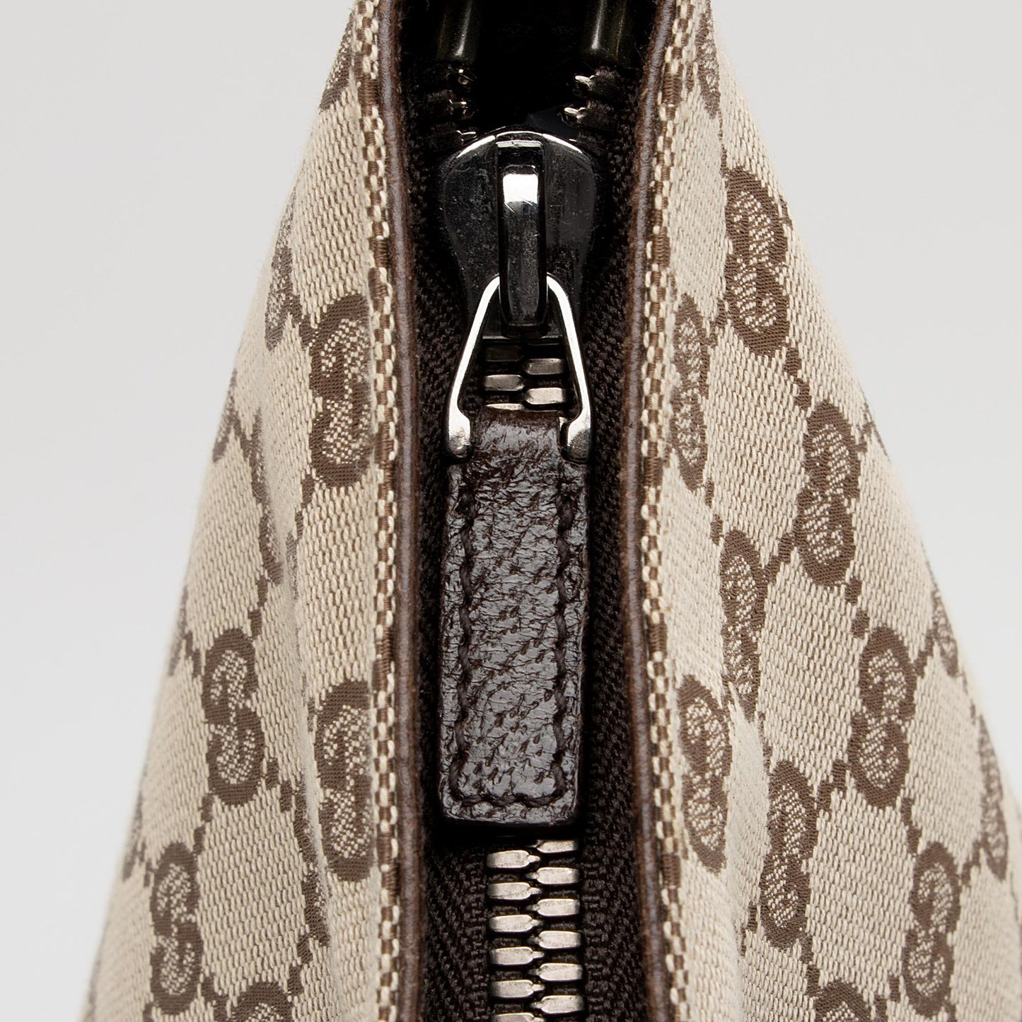Gucci GG Canvas Front Pocket Convertible Large Tote (SHF-DbPq0d)