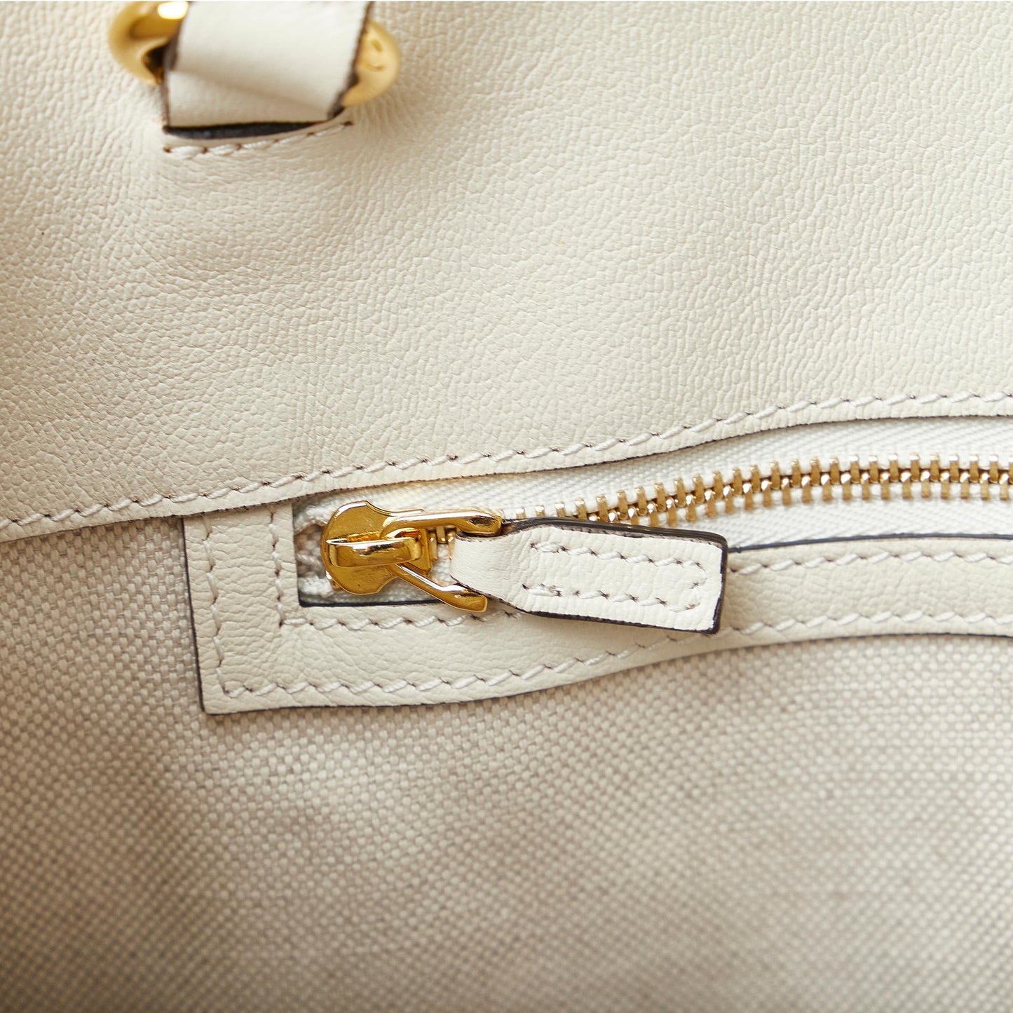 Gucci GG Canvas Horsebit 1955 Tote Bag (SHG-vcIr3M)