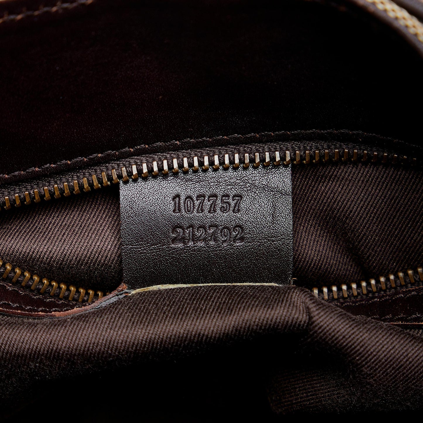 Gucci GG Canvas Tote (SHG-R0wmTt)