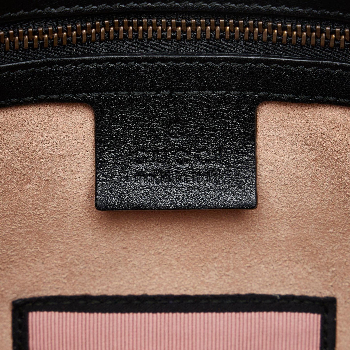Gucci GG Marmont Ghost Crossbody (SHG-gRc5TZ)