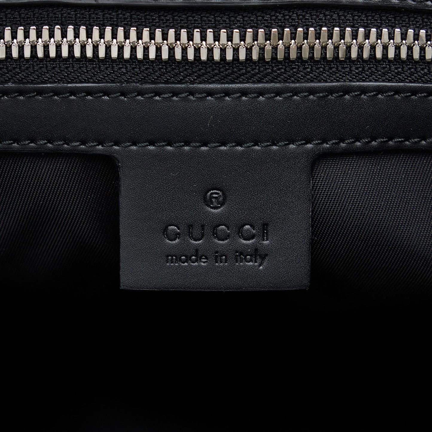 Gucci GG Supreme Convertible Soft Tote (SHG-2YpbxB)
