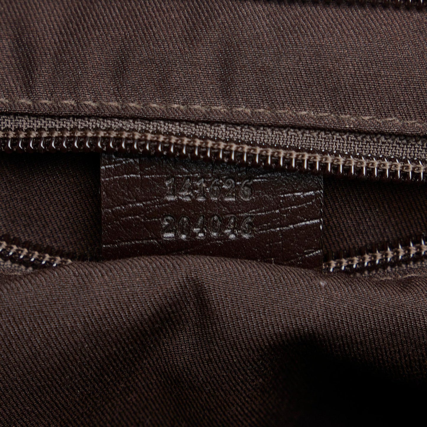 Gucci GG Supreme Crossbody (SHG-48vqcE)