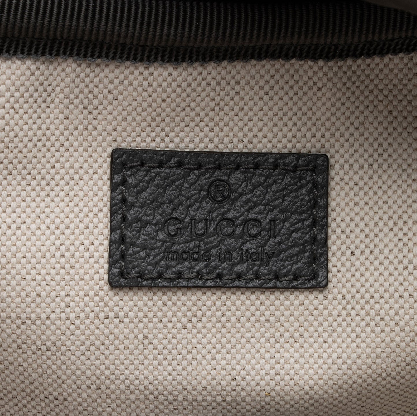 Gucci GG Supreme Ophidia Medium Flap Backpack (SHF-CmfPnj)