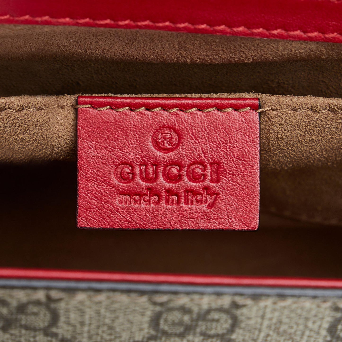 Gucci GG Supreme Padlock Shoulder Bag (SHG-vUf0Tt)