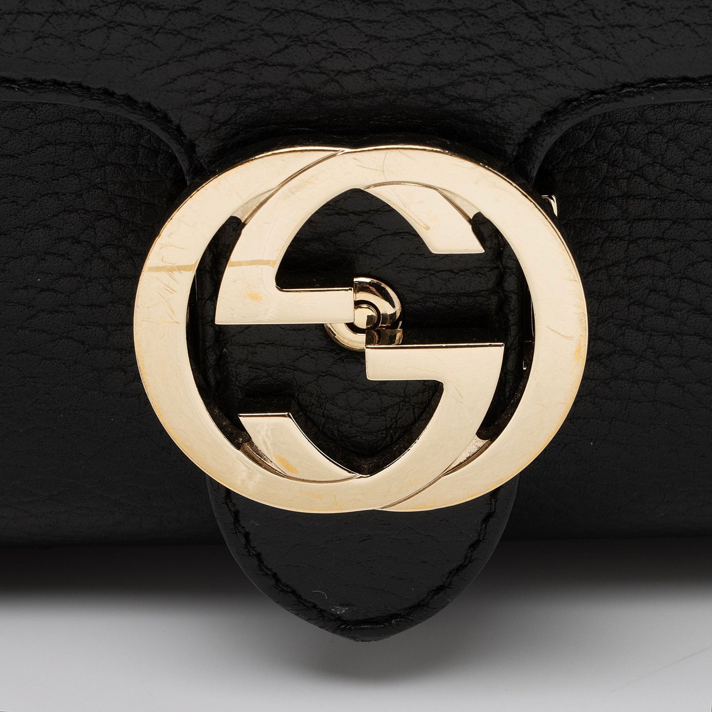 Gucci Grained Calfskin Interlocking G Small Crossbody Bag (SHF-lys74k)