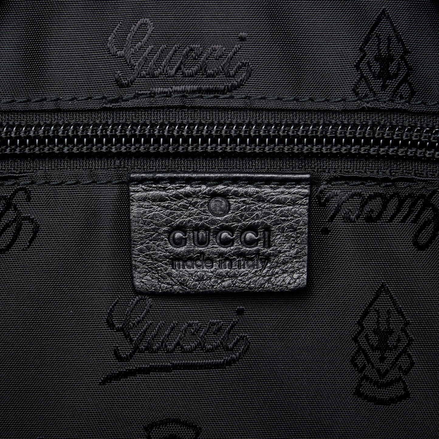 Gucci Hysteria Crossbody Bag (SHG-svULej)