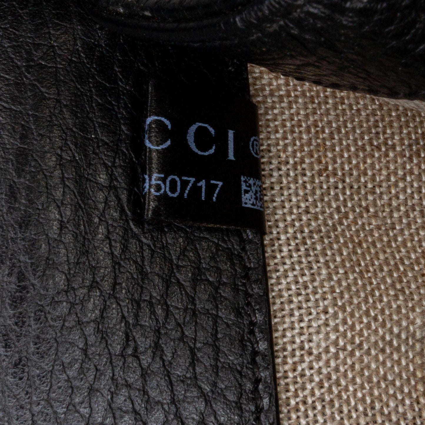 Gucci Interlocking G Dollar Crossbody Bag (SHG-lTzit0)