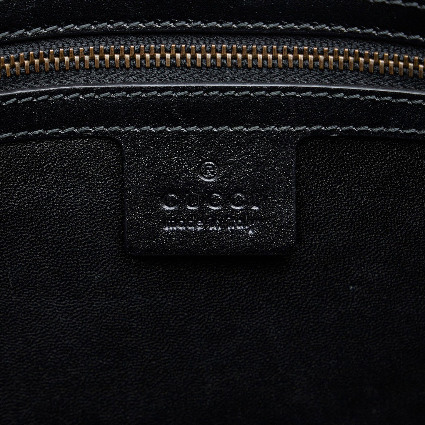 Gucci Lady Buckle Tote (SHG-5X4lld)