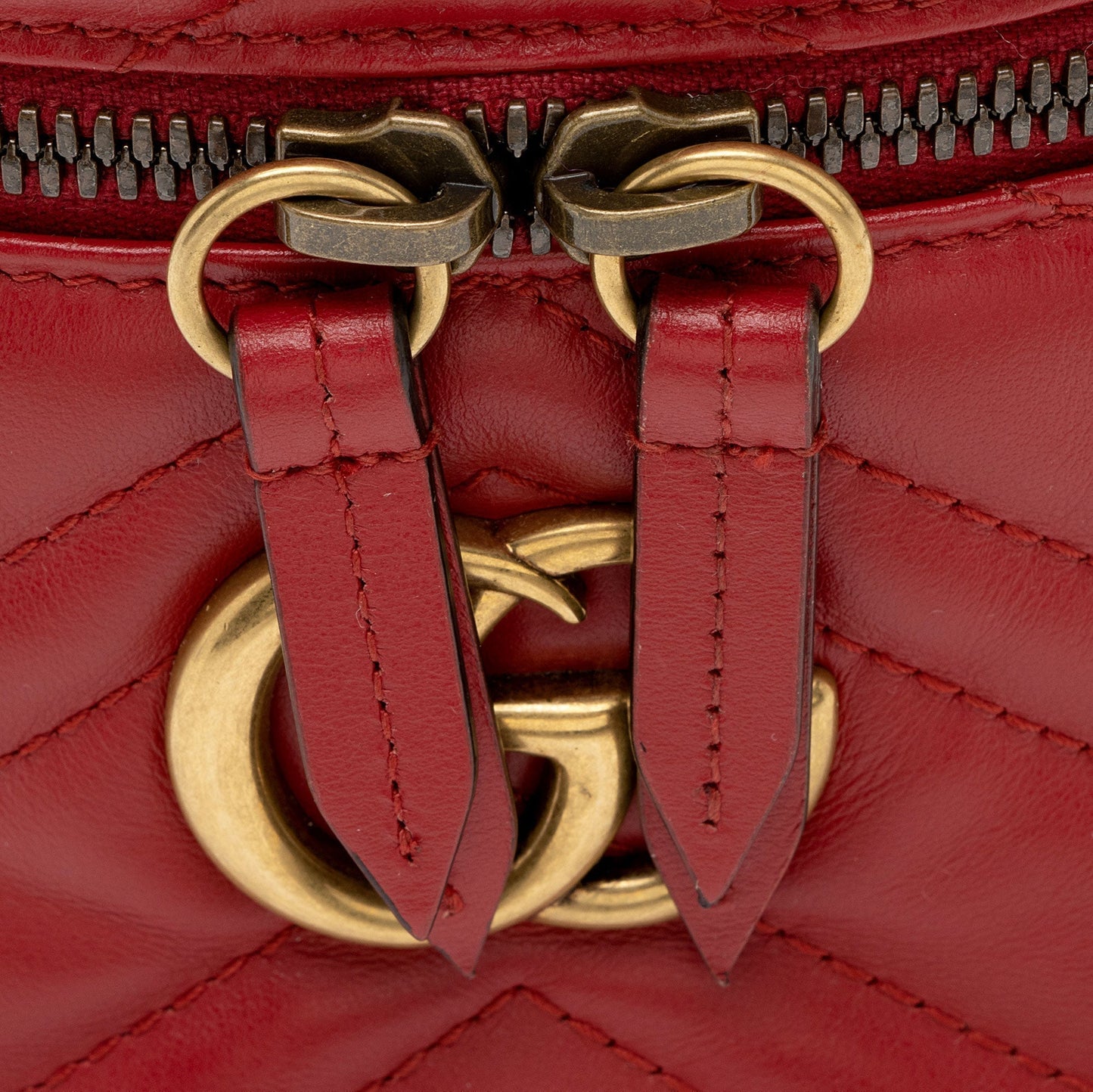 Gucci Matelasse Leather GG Marmont Round Mini Backpack (SHF-I7EvuE)