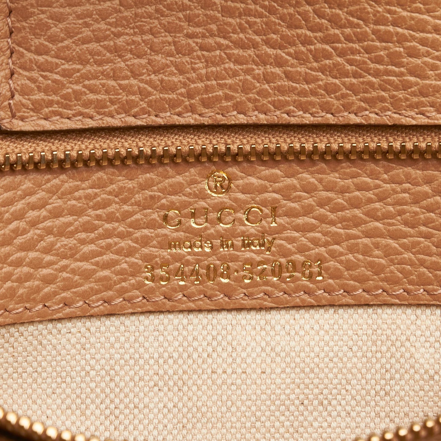 Gucci Medium Swing Tote Bag (SHG-r5SyzI)