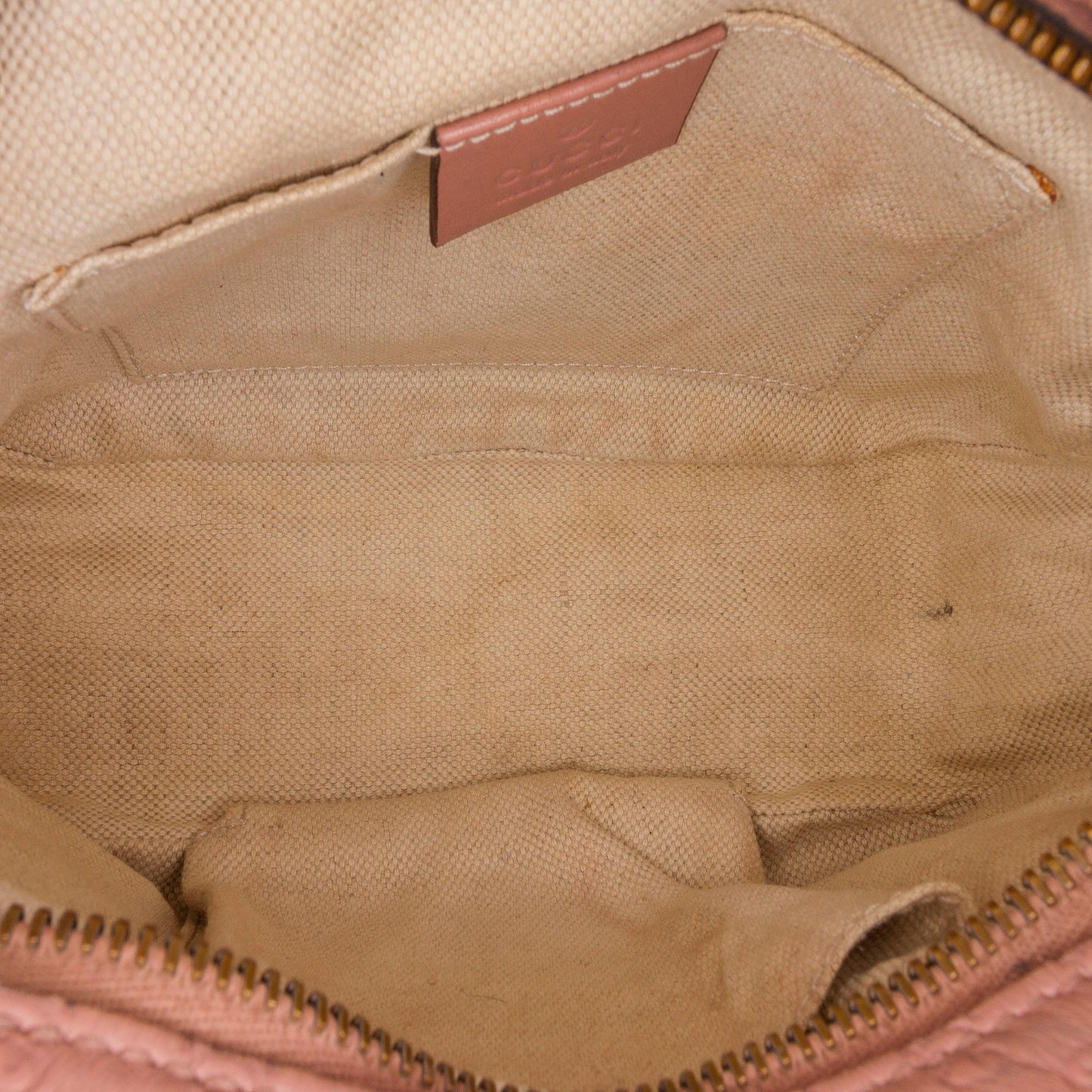 Gucci Microguccissima Bamboo Tassel Crossbody Bag (SHG-Obh29w)