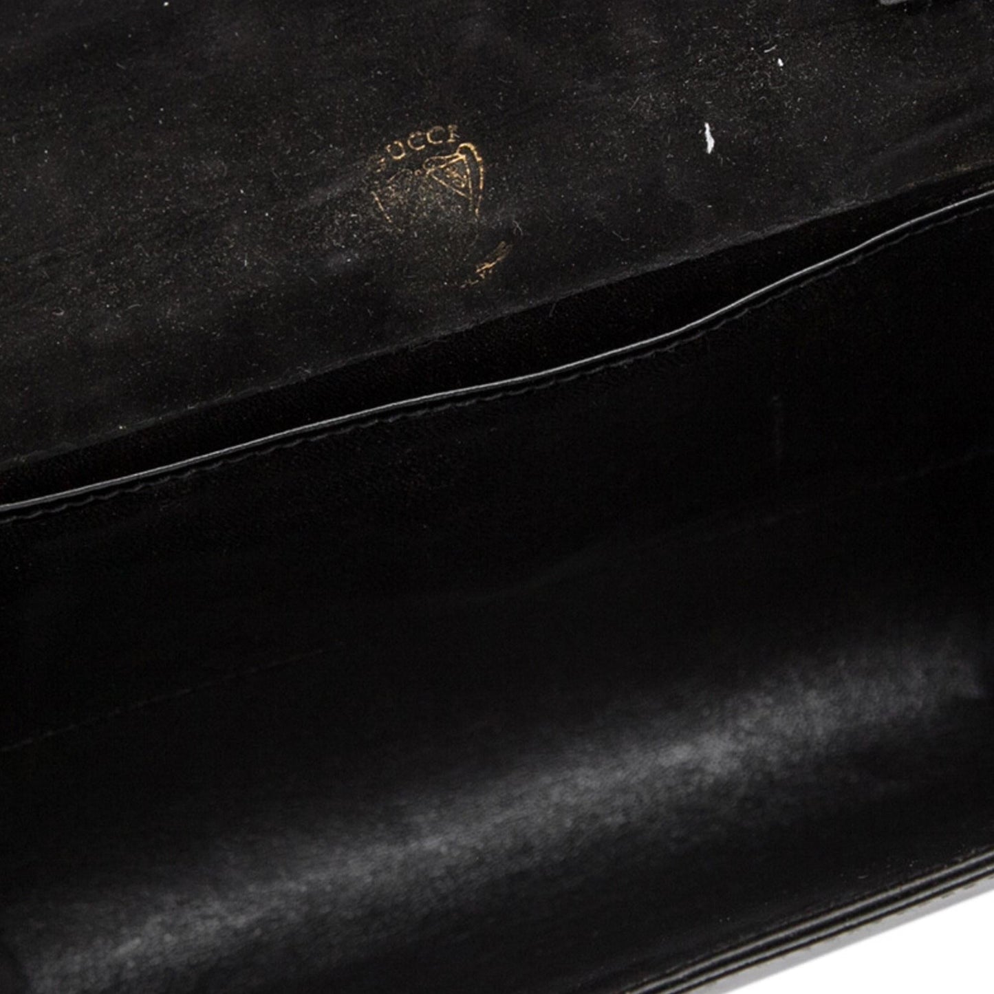Gucci Patent Leather Crossbody Bag (SHG-FAiQ6k)