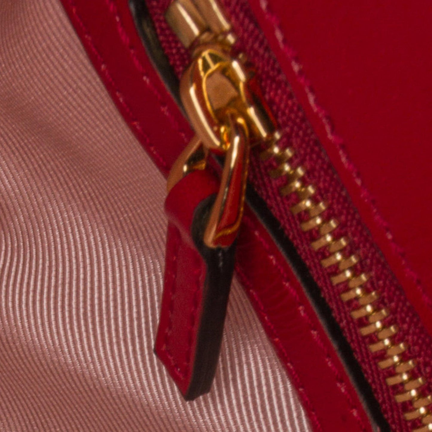 Gucci Small Arli Crossbody (SHG-p4uuO2)