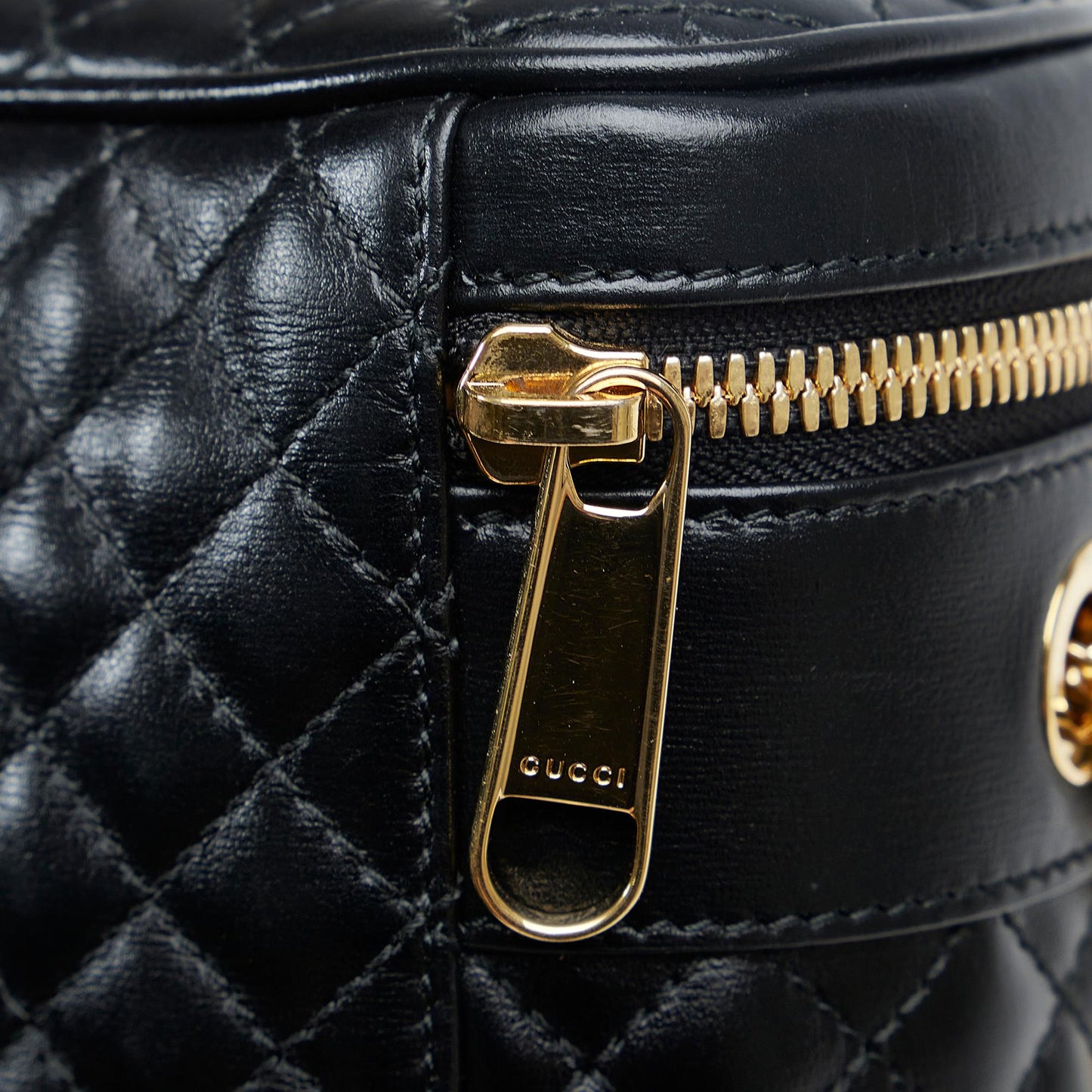 Gucci Zumi Cylindrical (SHG-kE5yTU)