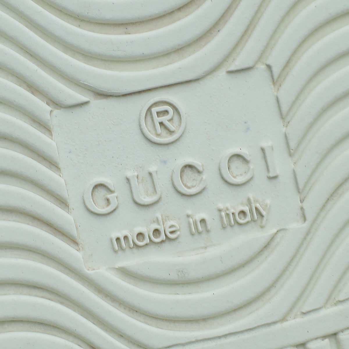 Gucci White Bee Embroidered Ace Sneakers 36