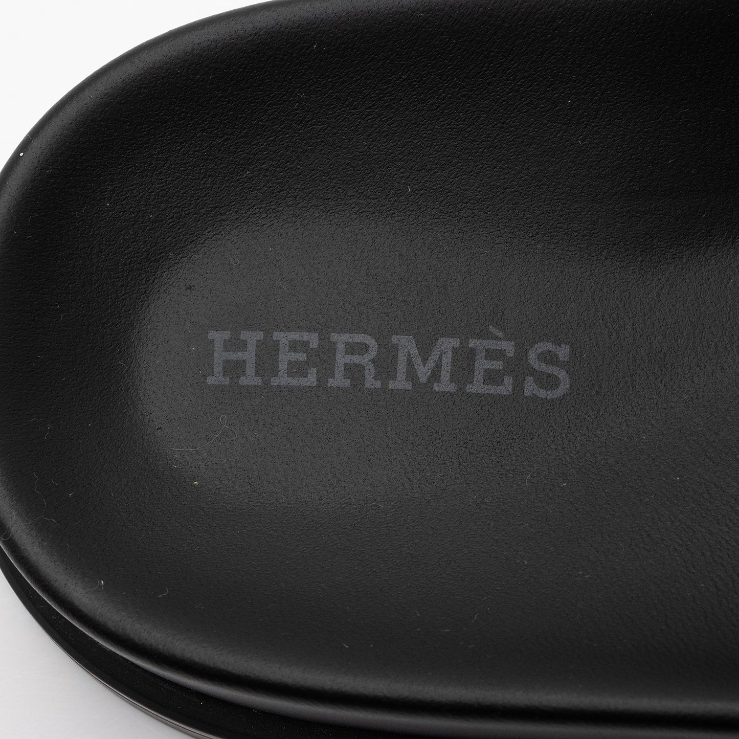 Hermes Calfskin Empire Sandals - Size 6 / 36 (SHF-n3DfIE)