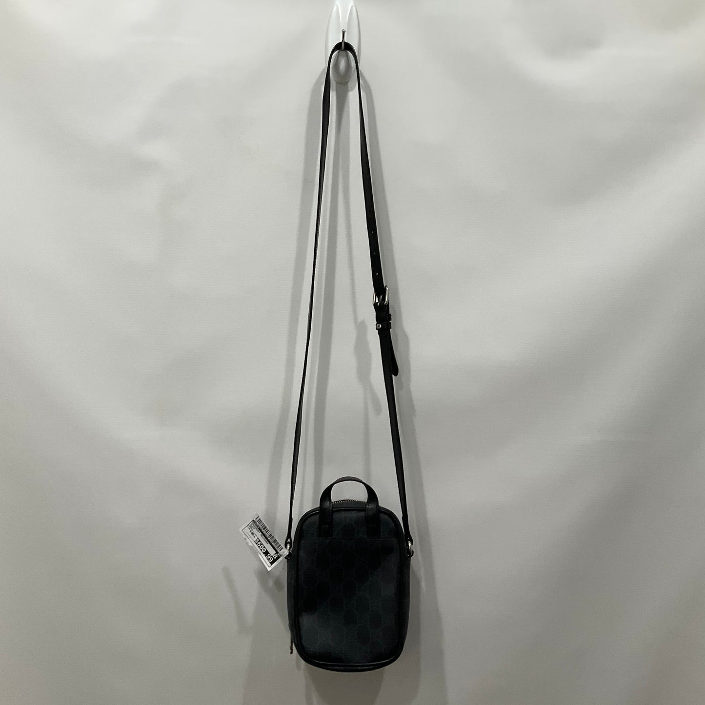 Crossbody Designer By Gucci Size: Small