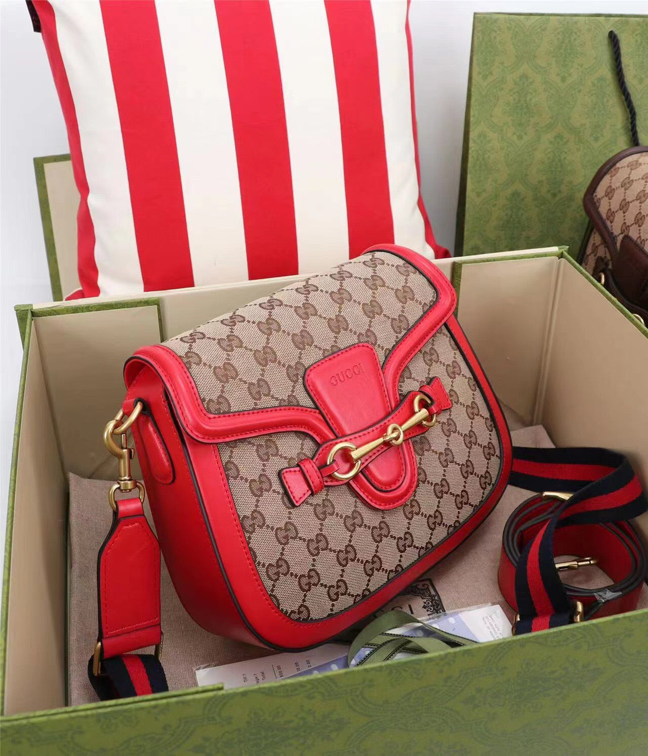 GC474 Gucci Blondie Small Bag / 9.8x6.3x2.7inch