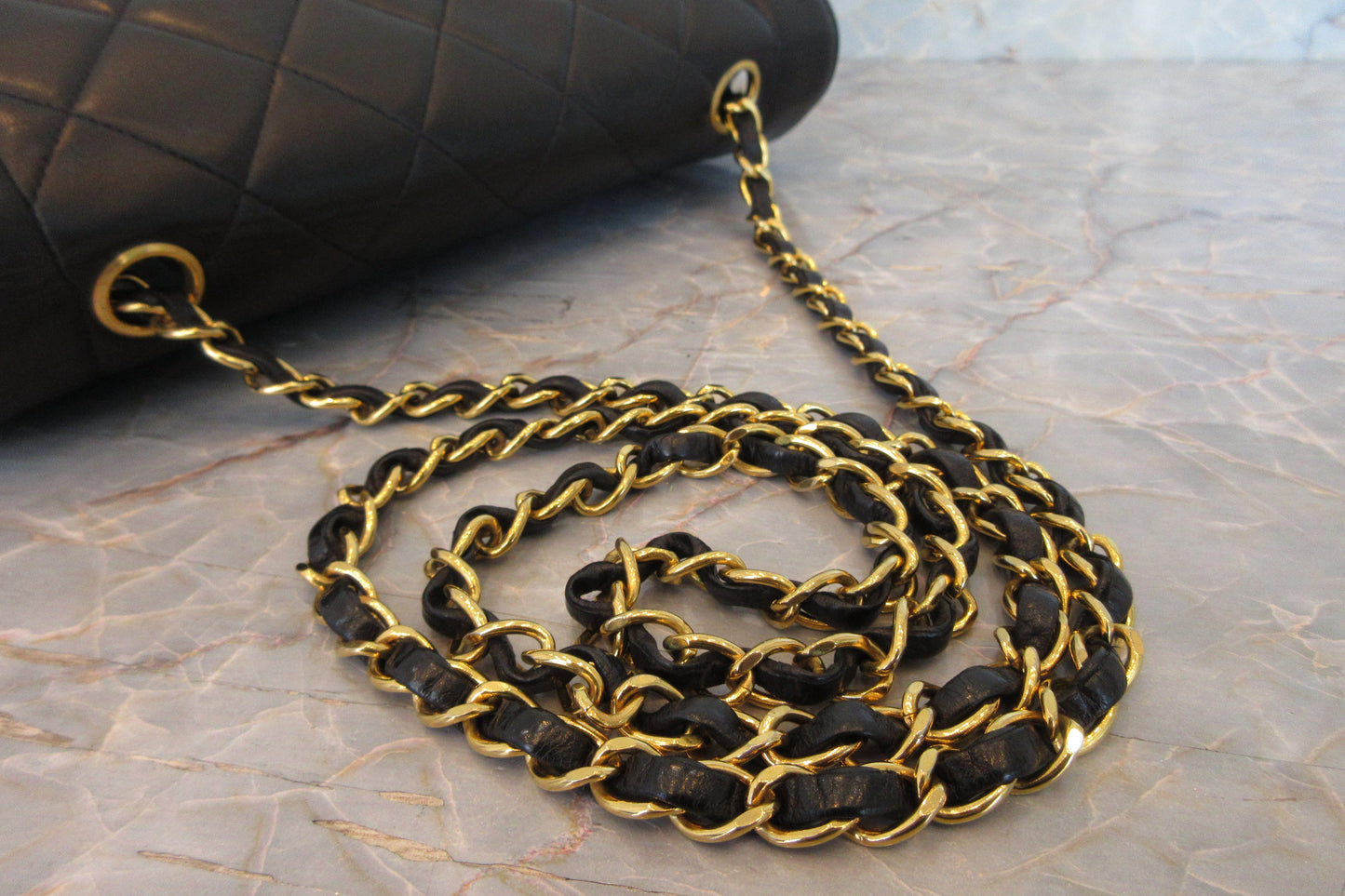 CHANEL/シャネル ダイアナマトラッセチェーンショルダーバッグ ラムスキン ブラック/ゴールド金具 ショルダーバッグ 700070149