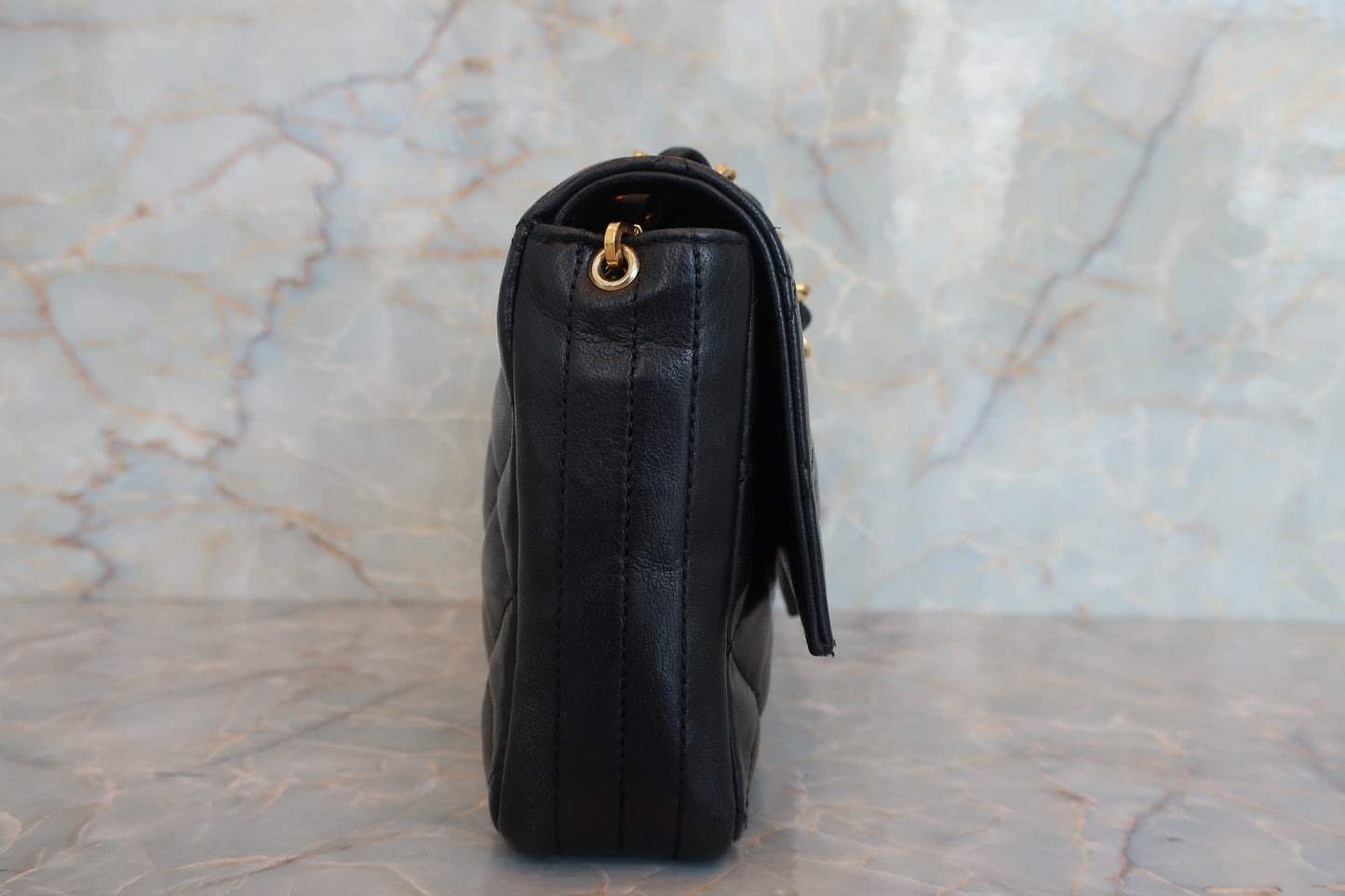 CHANEL/シャネル デカココチェーンショルダーバッグ ラムスキン ブラック/ゴールド金具 ショルダーバッグ 700060270