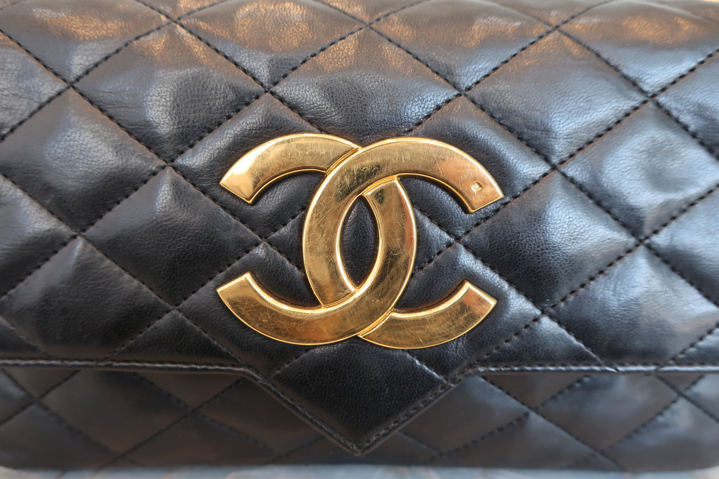 CHANEL/シャネル デカココチェーンショルダーバッグ ラムスキン ブラック/ゴールド金具 ショルダーバッグ 700060270