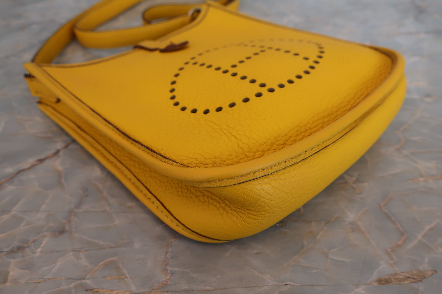 HERMES/エルメス エブリンTPM トリヨンクレマンス ジョーヌ □G刻印 ショルダーバッグ 700070266