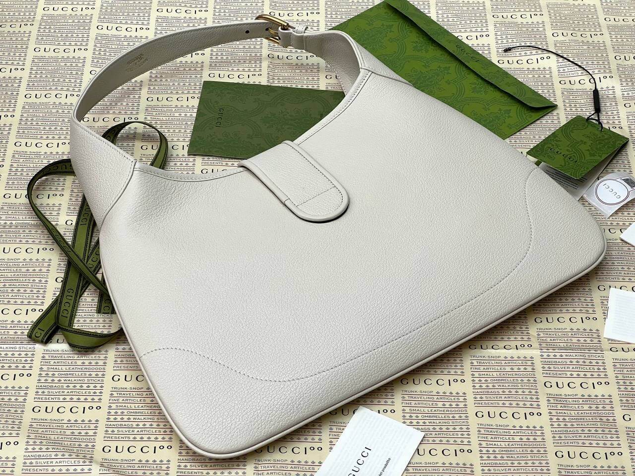 Gucci Aphrodite large shoulder bag white
