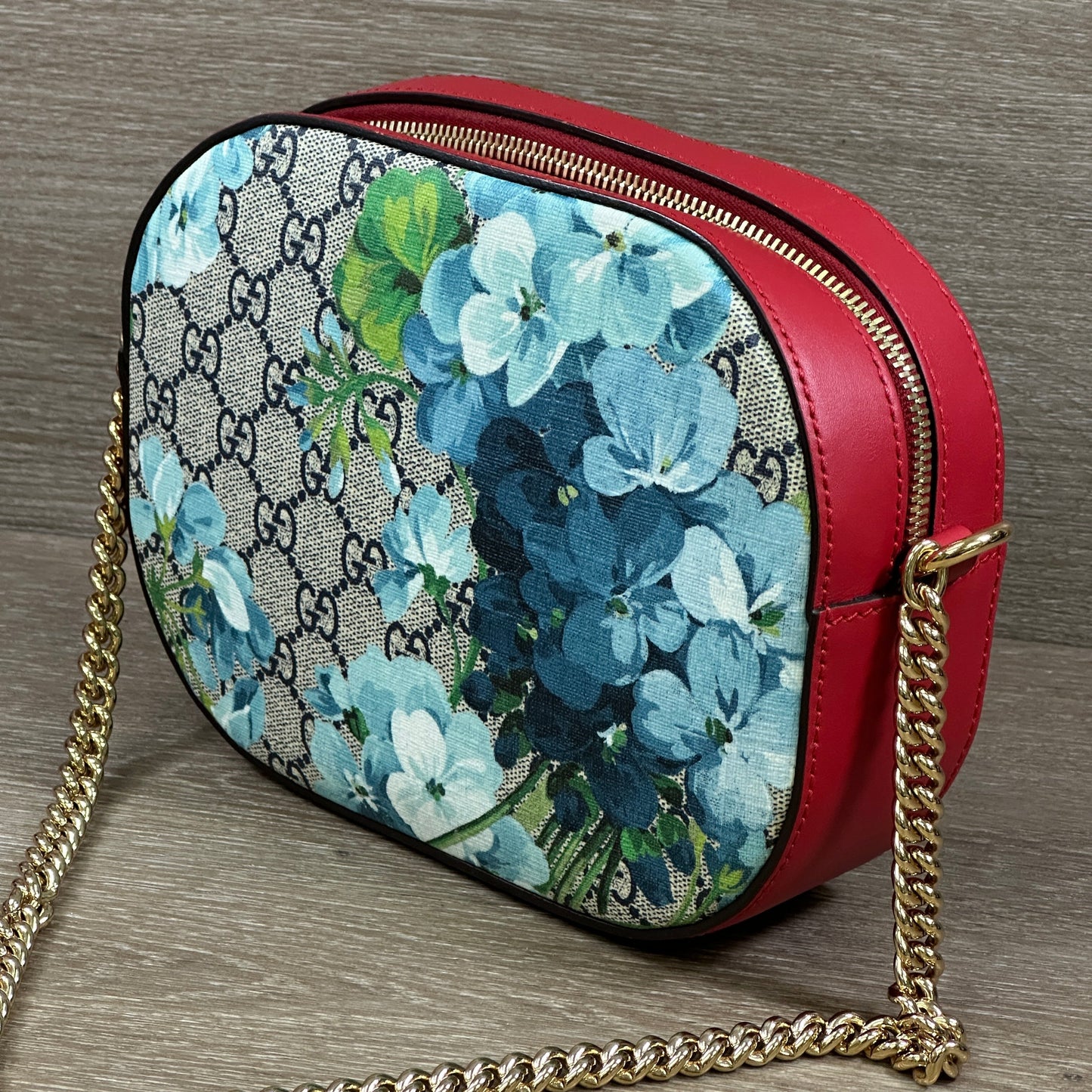Gucci Chain Crossbody Bag Blooms Print GG Coated Canvas Mini Print, Red
