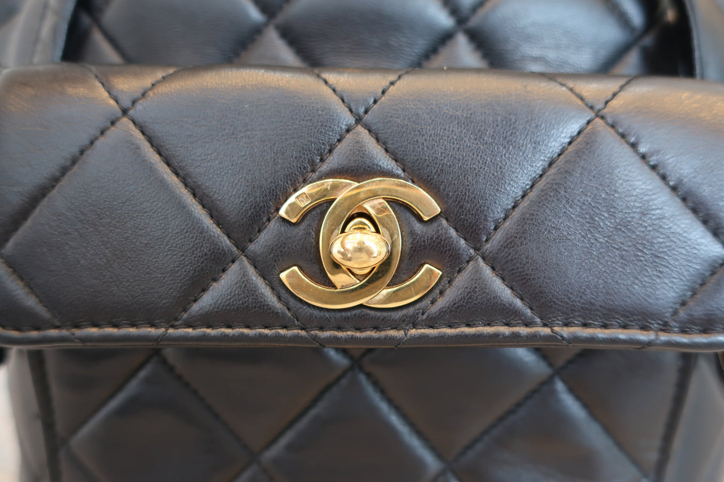 CHANEL/シャネル マトラッセチェーンリュック ラムスキン ブラック/ゴールド金具 リュック 700070090