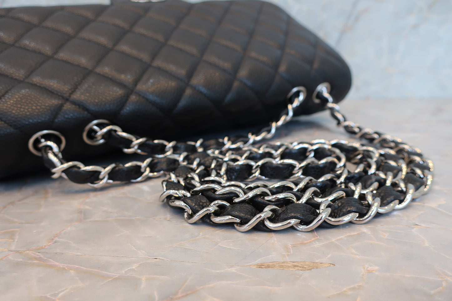 CHANEL/シャネル 中マトラッセシングルフラップチェーンショルダーバッグ キャビアスキン ブラック/シルバー金具 ショルダーバッグ 700070125