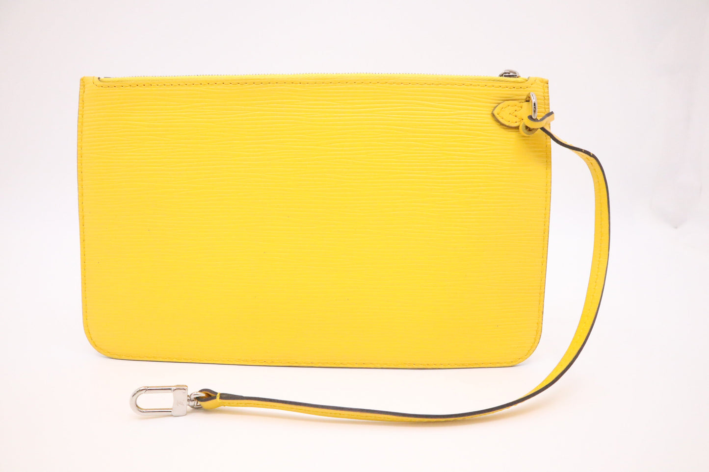 Louis Vuitton Neverfull MM in Yellow Epi Leather