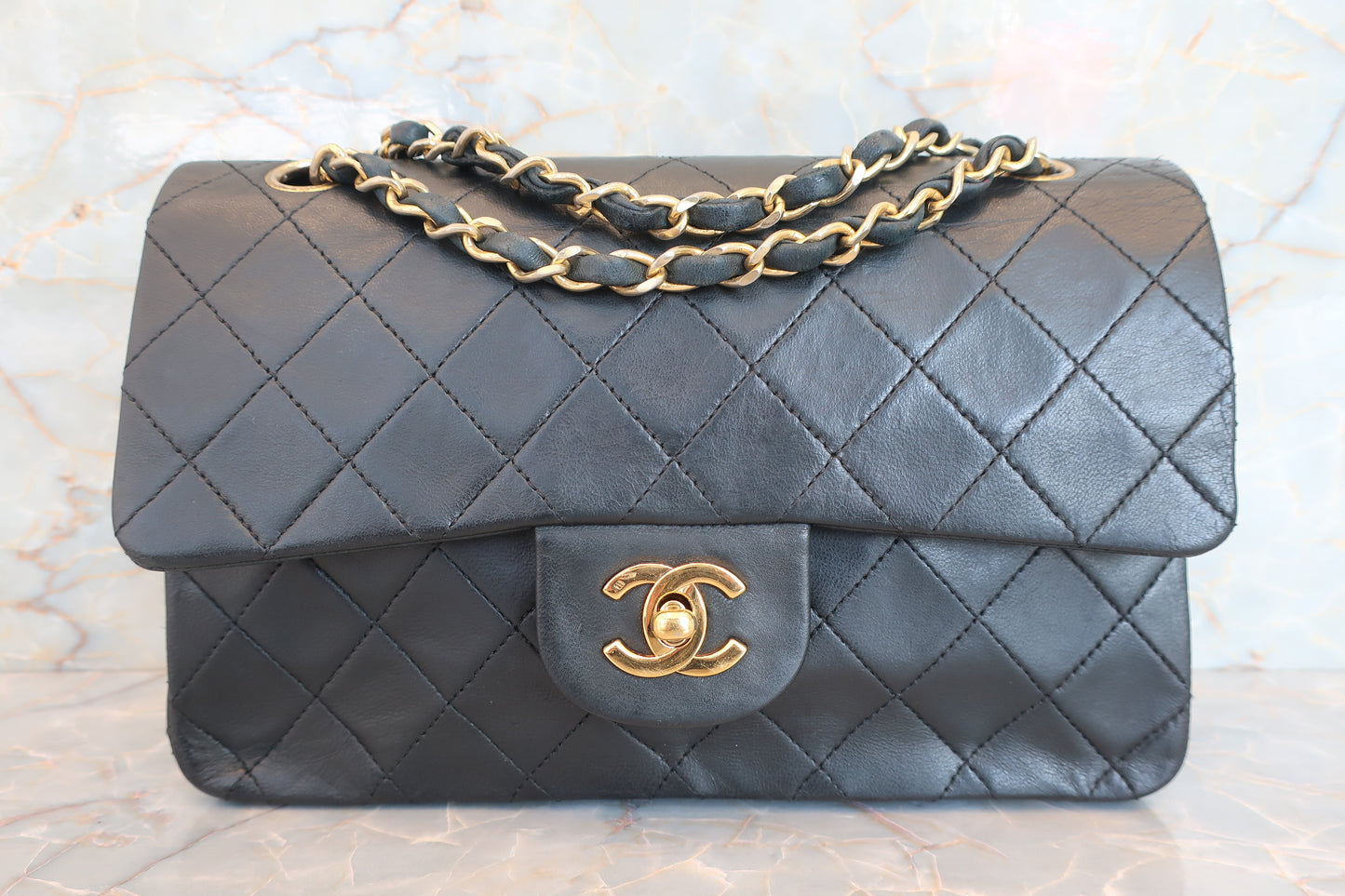 CHANEL/シャネル マトラッセWフラップチェーンショルダーバッグ ラムスキン ブラック/ゴールド金具 ショルダーバッグ 700070133