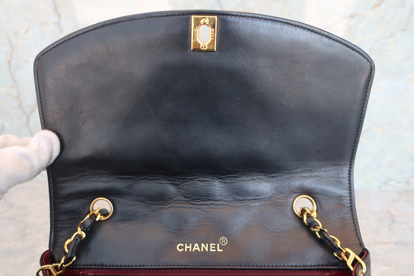 CHANEL/シャネル ダイアナマトラッセチェーンショルダーバッグ ラムスキン ブラック/ゴールド金具 ショルダーバッグ 700070093