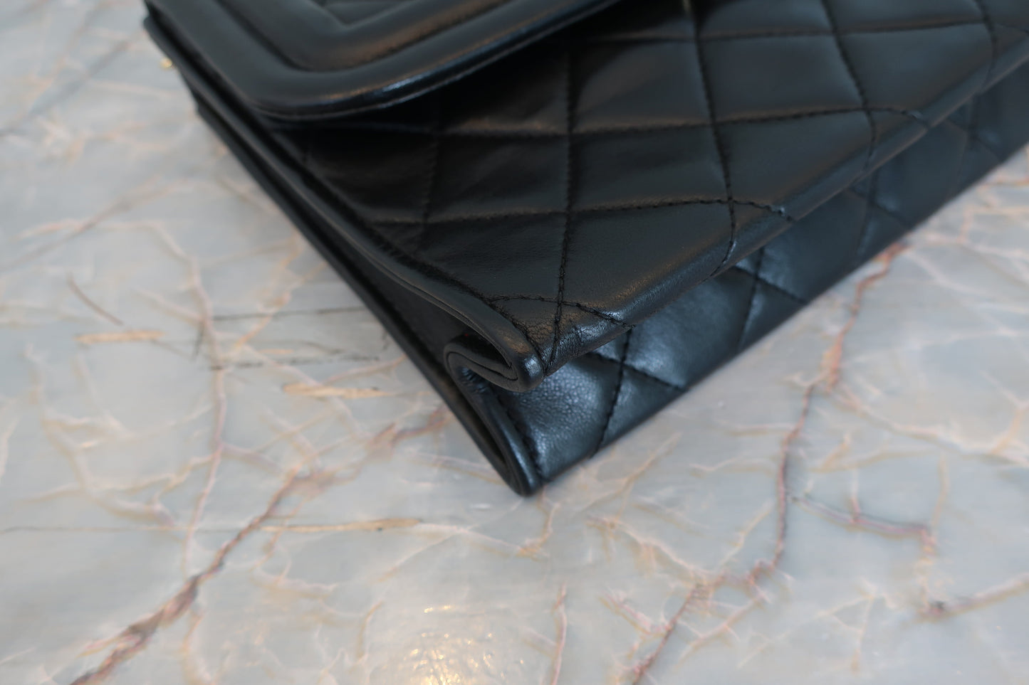 CHANEL/シャネル マトラッセフリンジチェーンショルダーバッグ ラムスキン ブラック/ゴールド金具 ショルダーバッグ 700070134