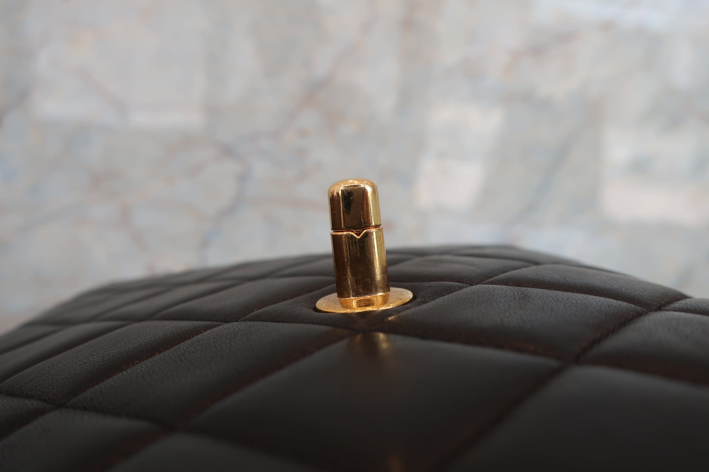 CHANEL/シャネル 中マトラッセシングルフラップチェーンショルダーバッグ ラムスキン ブラック/ゴールド金具 ショルダーバッグ 700070111