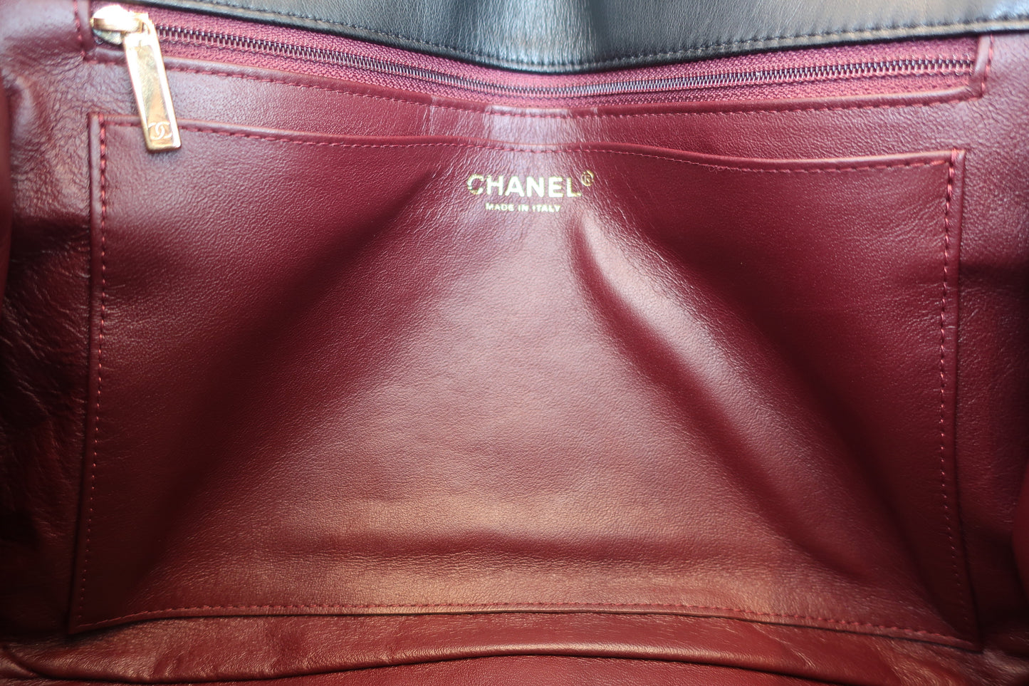 CHANEL/シャネル 中マトラッセシングルフラップチェーンショルダーバッグ ラムスキン ブラック/ゴールド金具 ショルダーバッグ 700070123