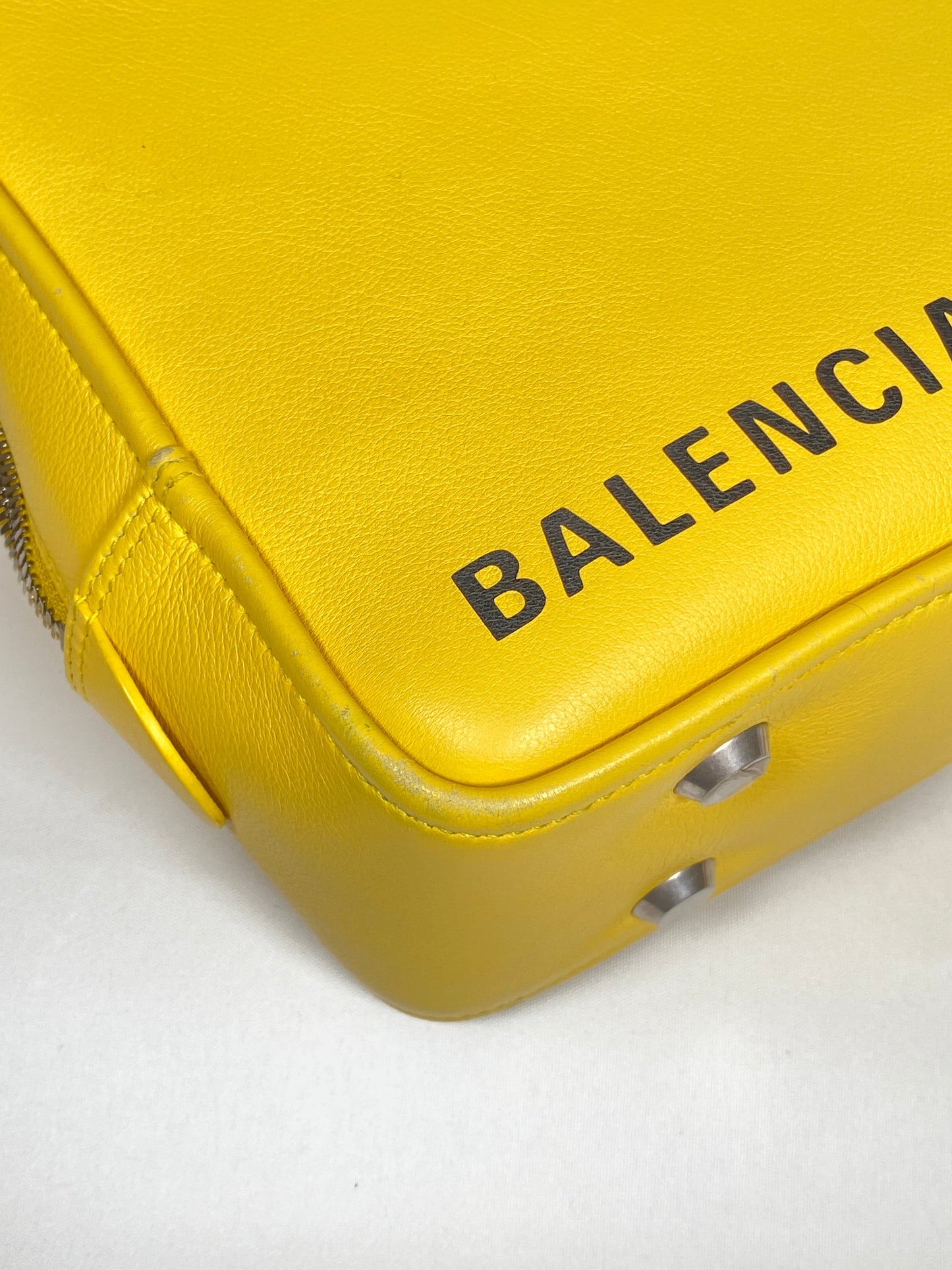 BALENCIAGA - TRIANGLE SQUARE XS BAG IN YELLOW