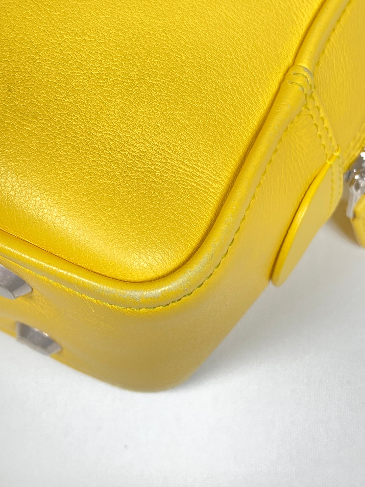 BALENCIAGA - TRIANGLE SQUARE XS BAG IN YELLOW