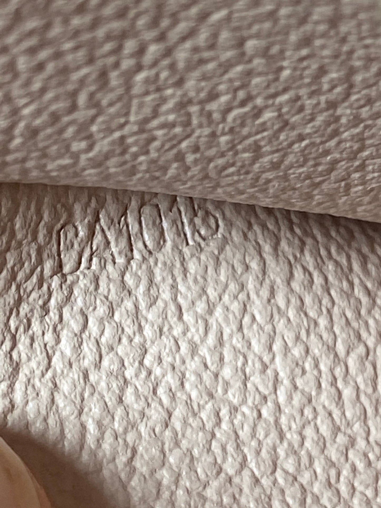 LOUIS VUITTON - MONOGRAM COSMETIC POUCH