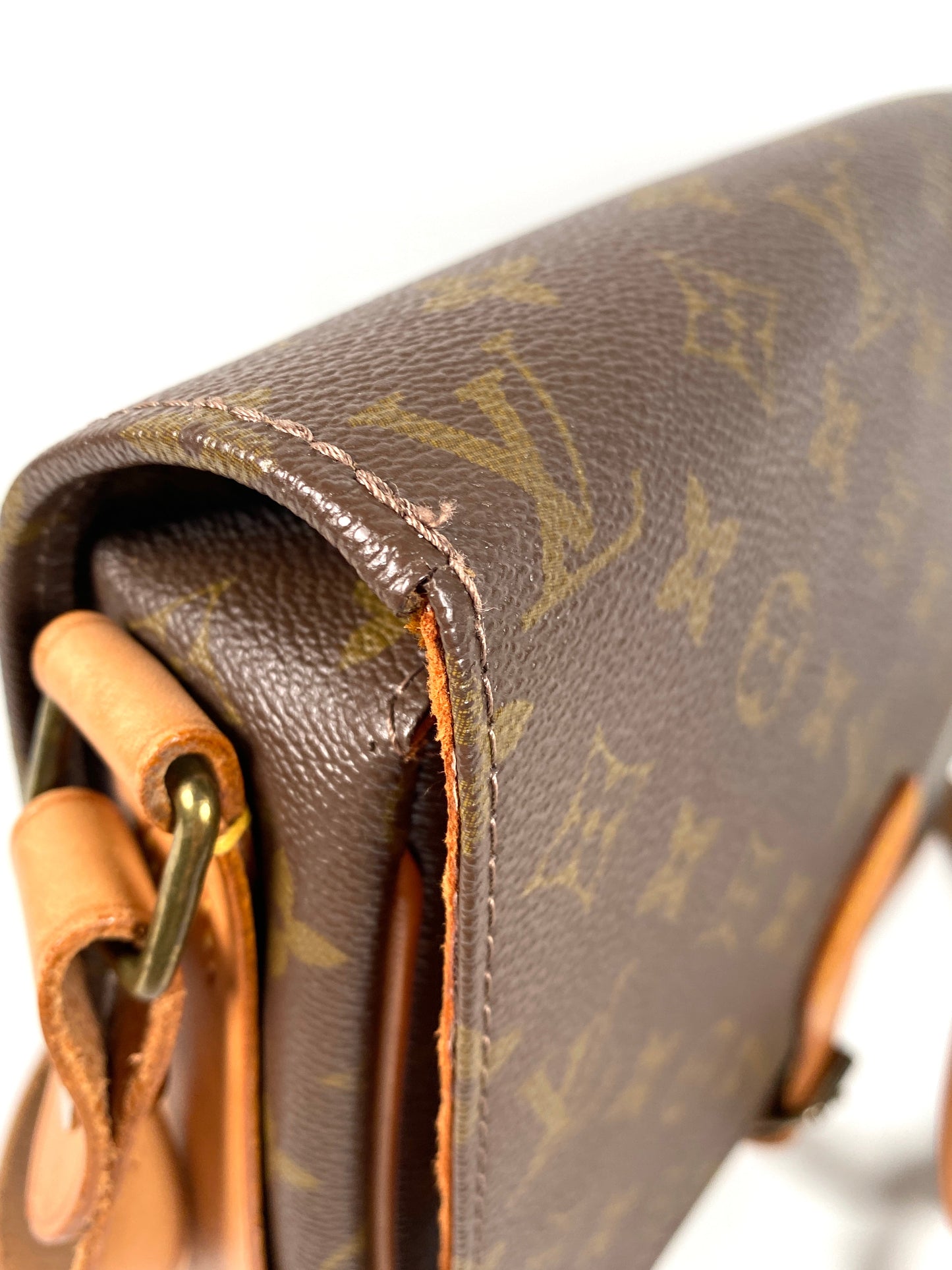 LOUIS VUITTON - CARTOUCHIERE GM MONOGRAM CANVAS CROSSBODY BAG - VINTAGE